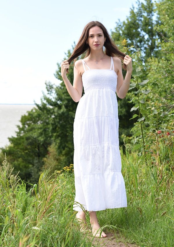 Лена, 20